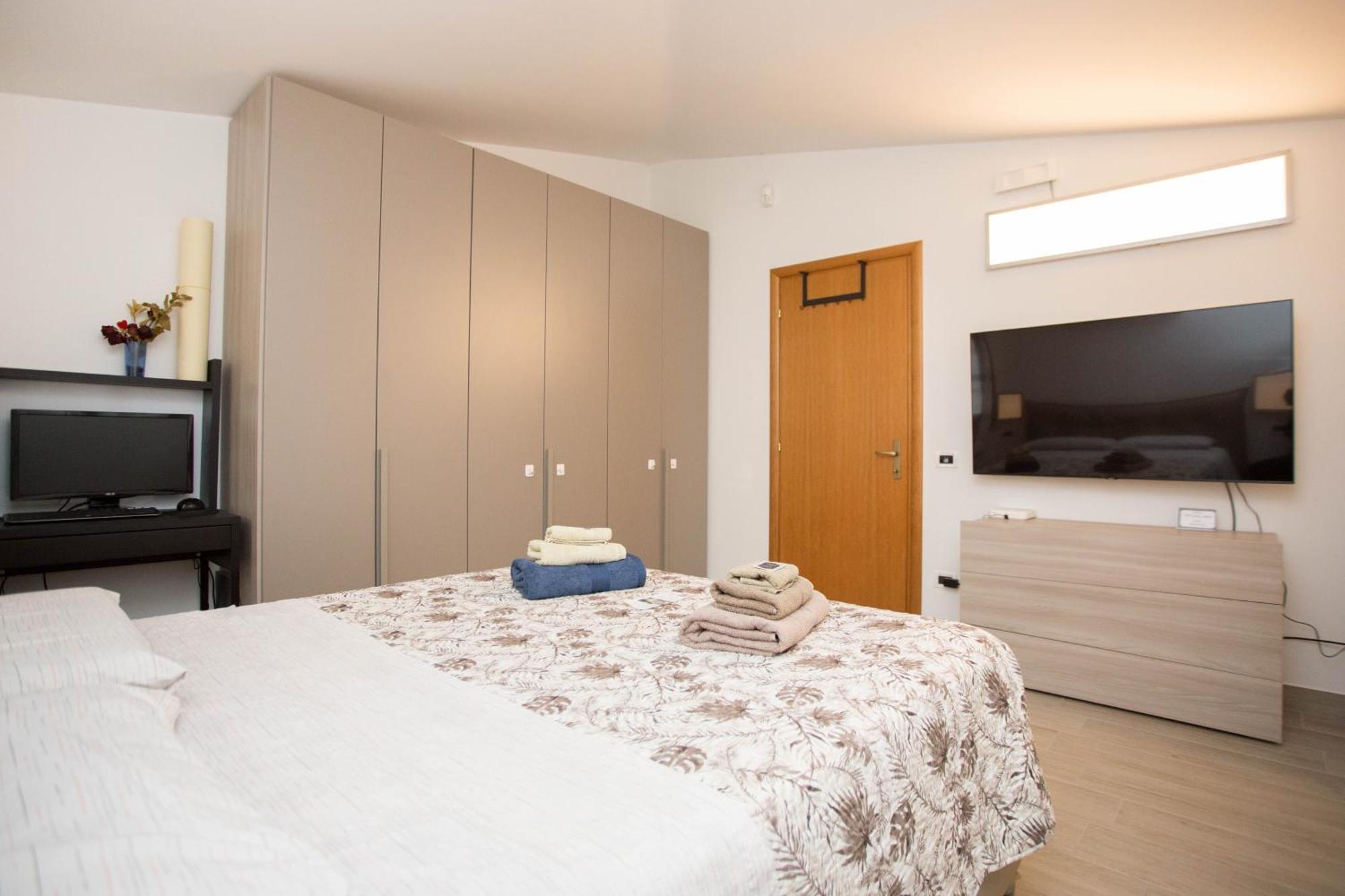 Casa Di Marco E Kaila Hotel Tavullia Luaran gambar